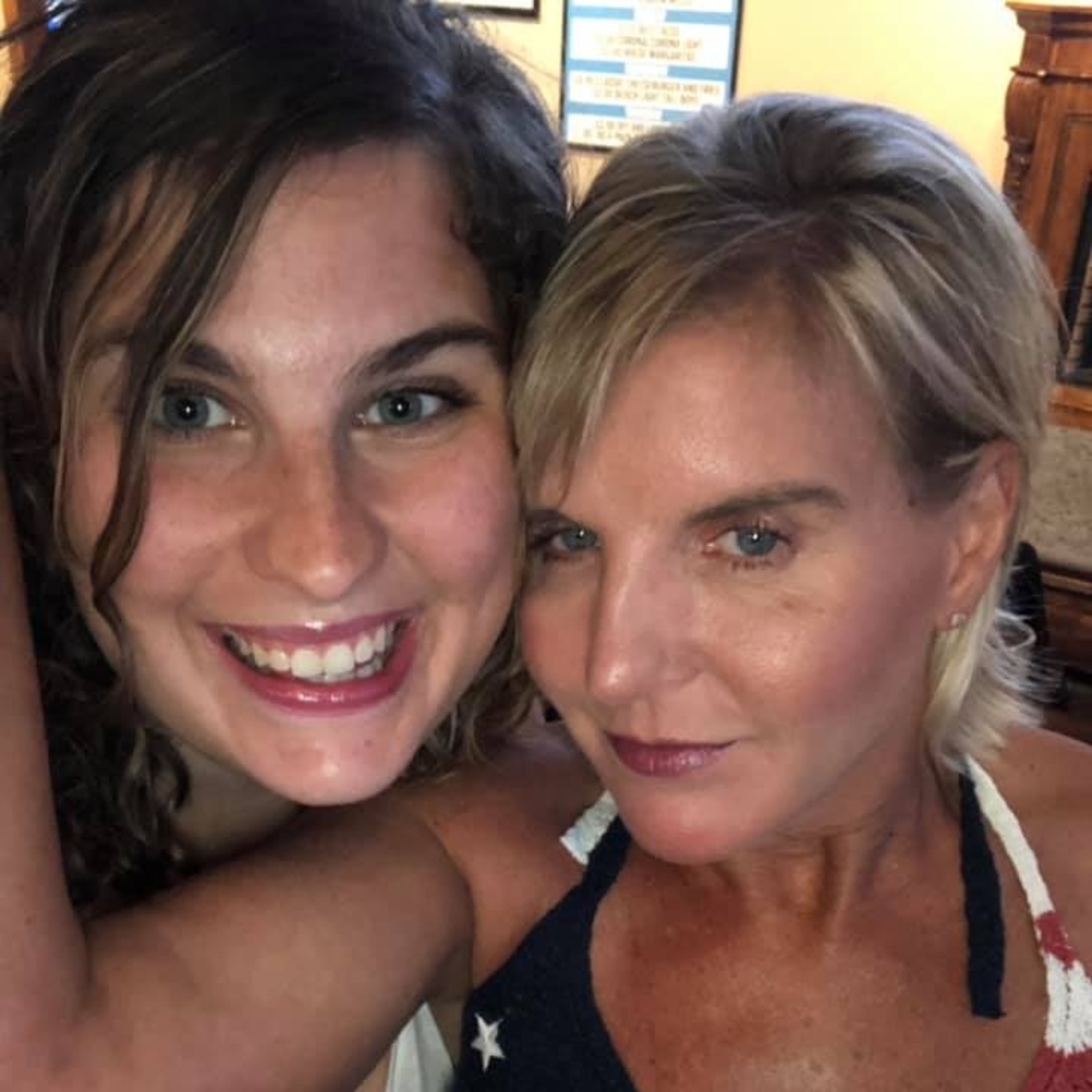 Meet your Posher, Kelsey